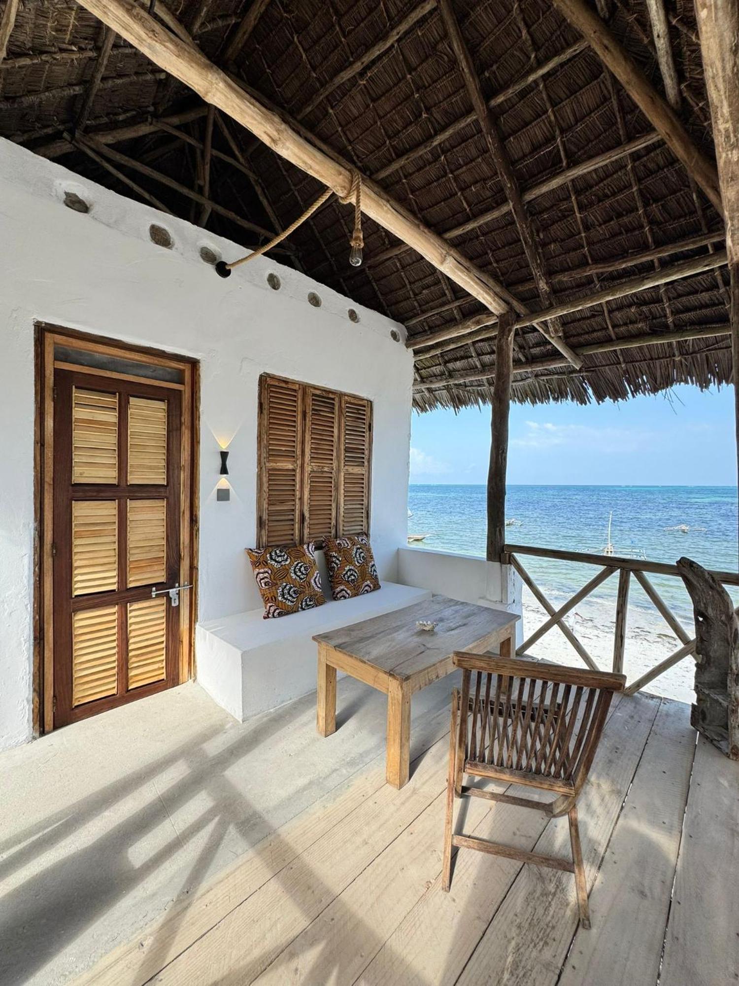 Mango Beach House 잠비아니 외부 사진