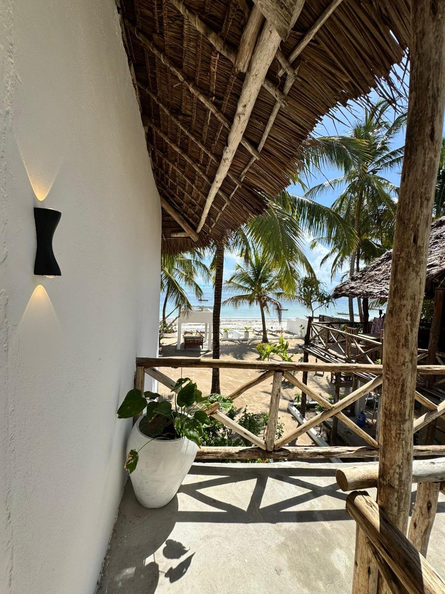 Mango Beach House 잠비아니 외부 사진