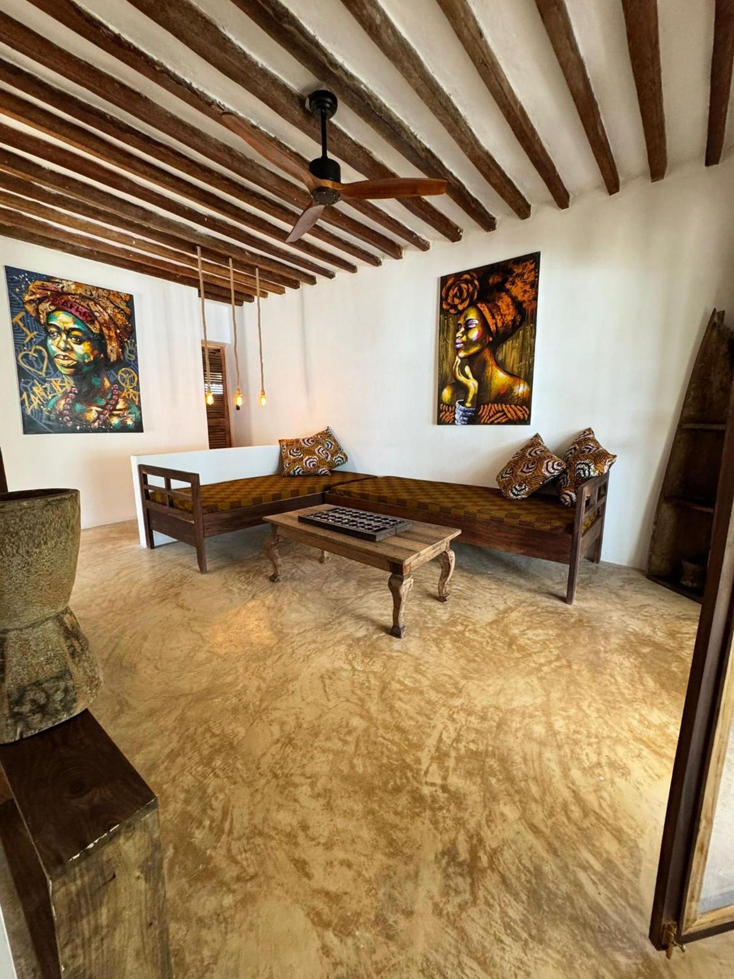 Mango Beach House 잠비아니 외부 사진