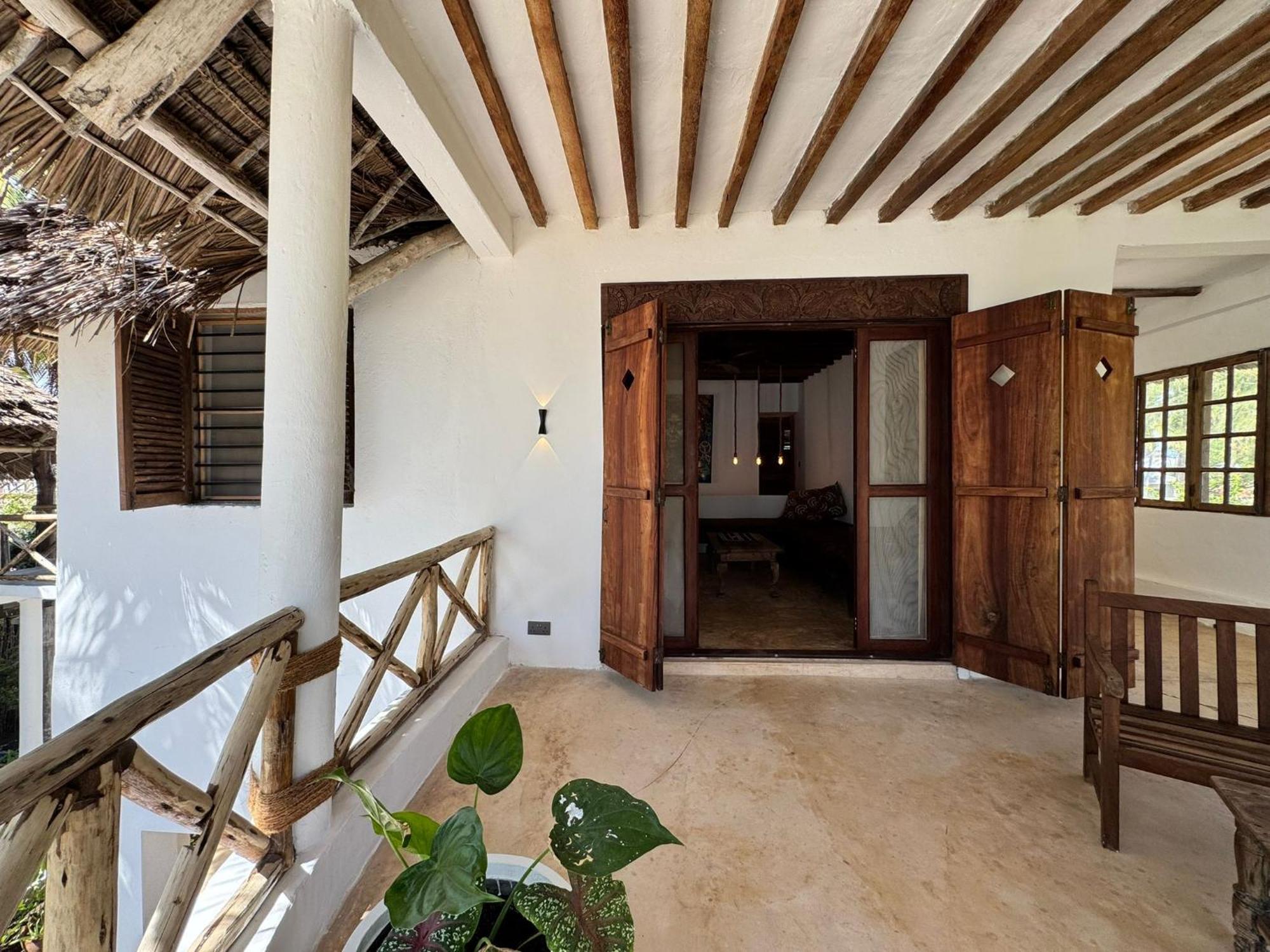 Mango Beach House 잠비아니 외부 사진