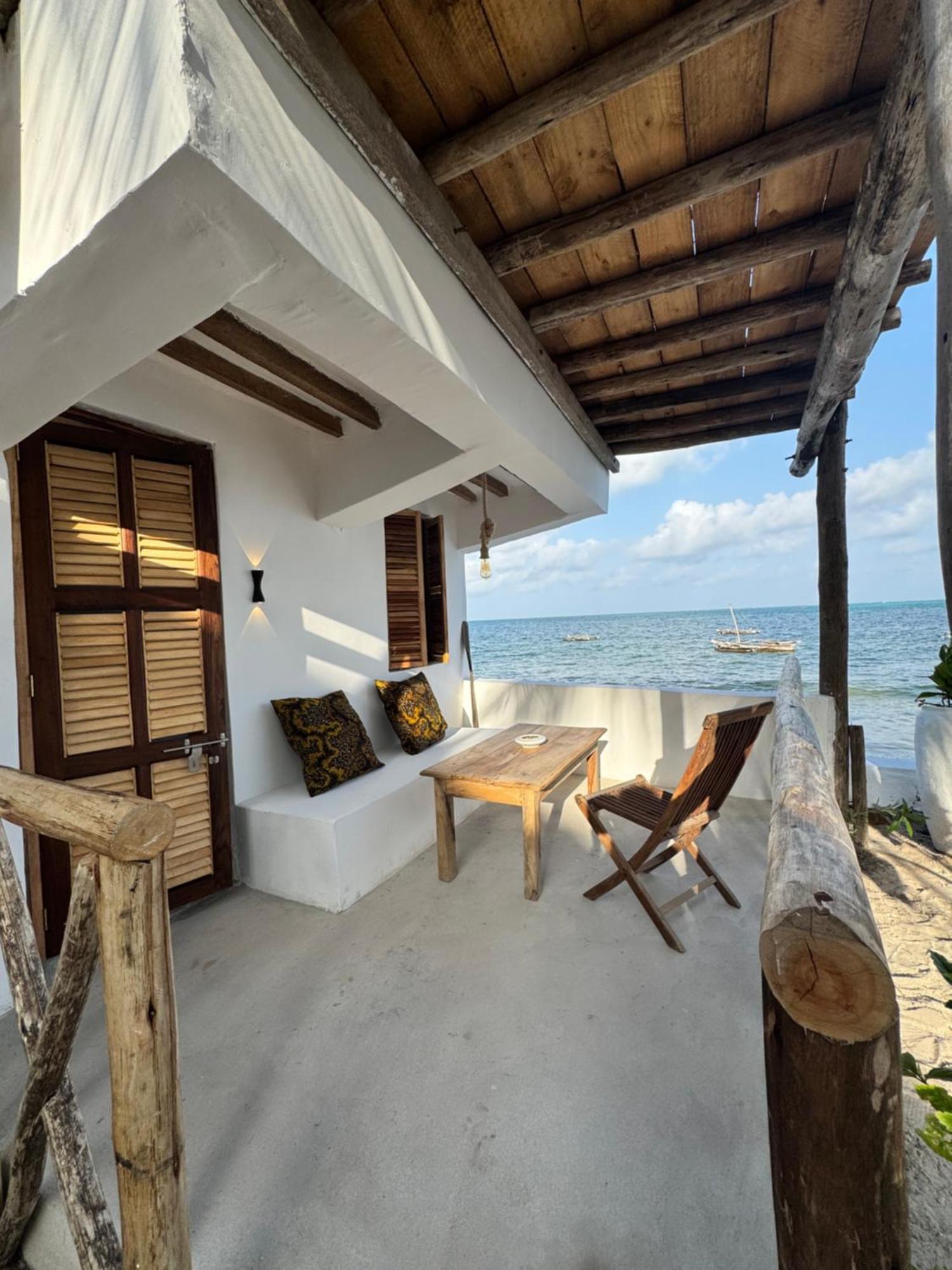 Mango Beach House 잠비아니 외부 사진