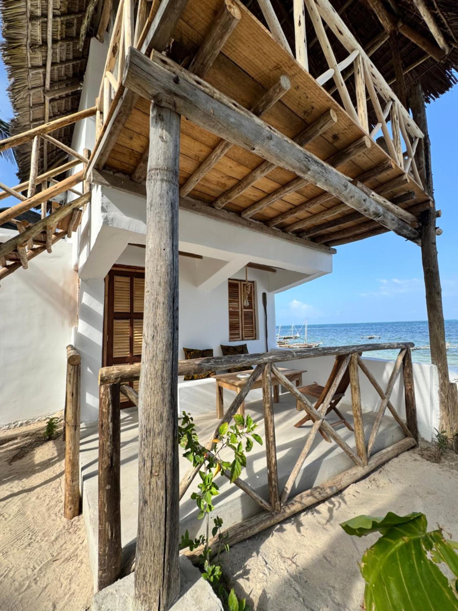 Mango Beach House 잠비아니 외부 사진