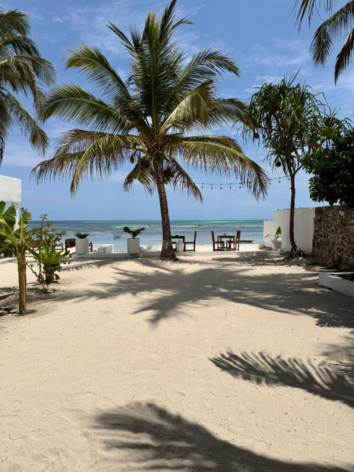 Mango Beach House 잠비아니 외부 사진