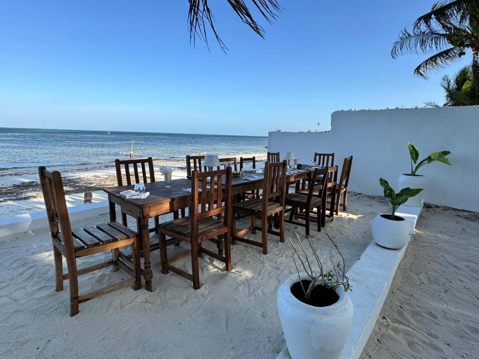 Mango Beach House 잠비아니 외부 사진